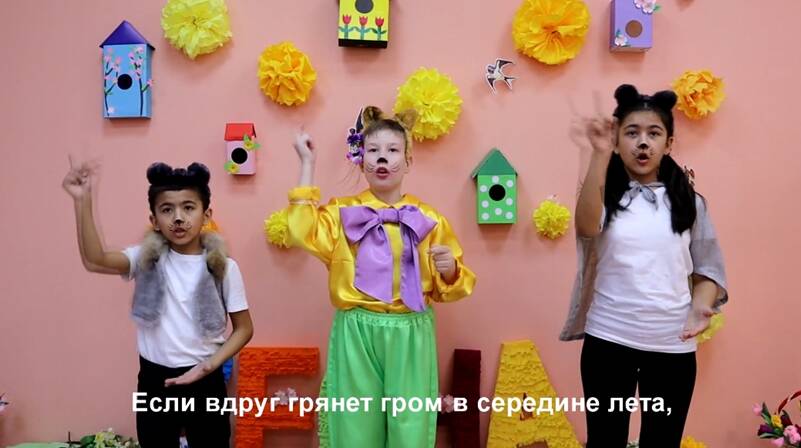 Международное участие «Поющие руки».