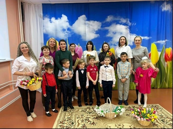 Утренник группа Ромашка.