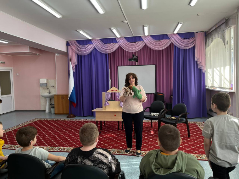 Театрализированное занятие.